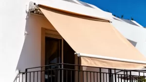 jak zamontowac markize do elewacji